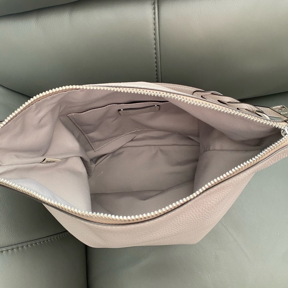 NWOT Coach Pebbled Leather Abby Duffle Grey Birch - Picture 12 of 16